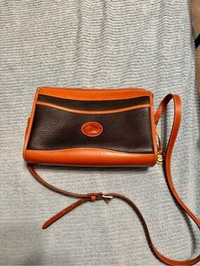 Vintage Dooney & Bourke Pebbled Leather Crossbody Bag Black & Brown